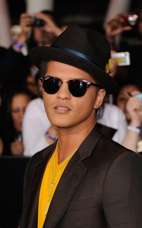 Bruno-Mars-Ray-Ban-RB3016-Clubmaster-Sunglasses